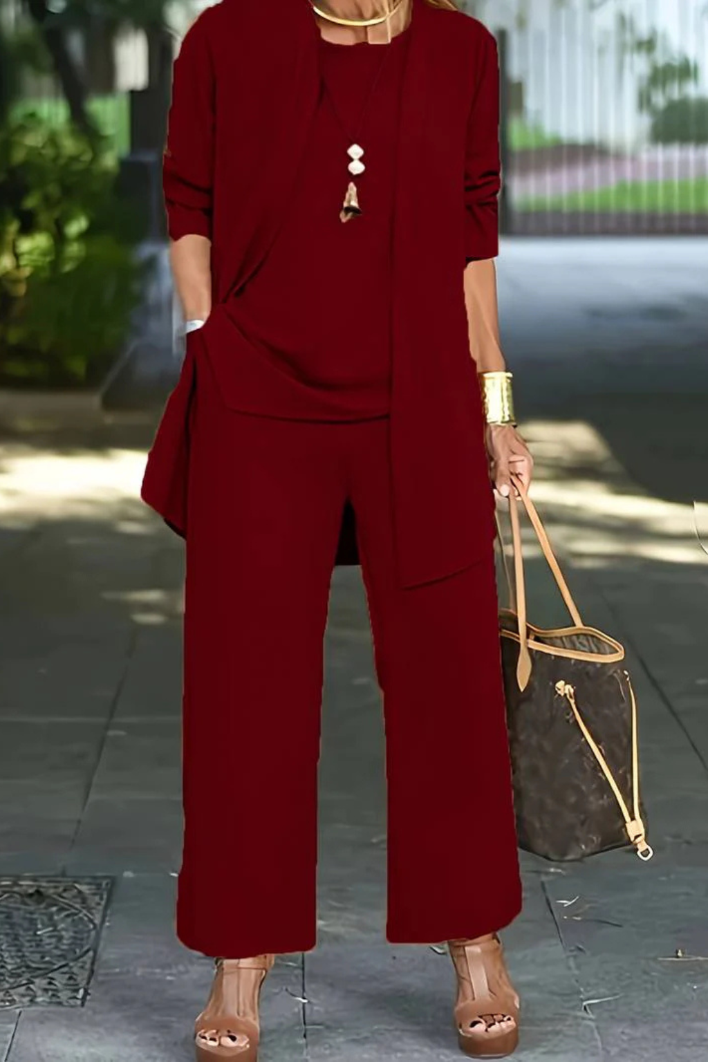 Women's Elegant Three-Piece Set – Formal Occasion Style