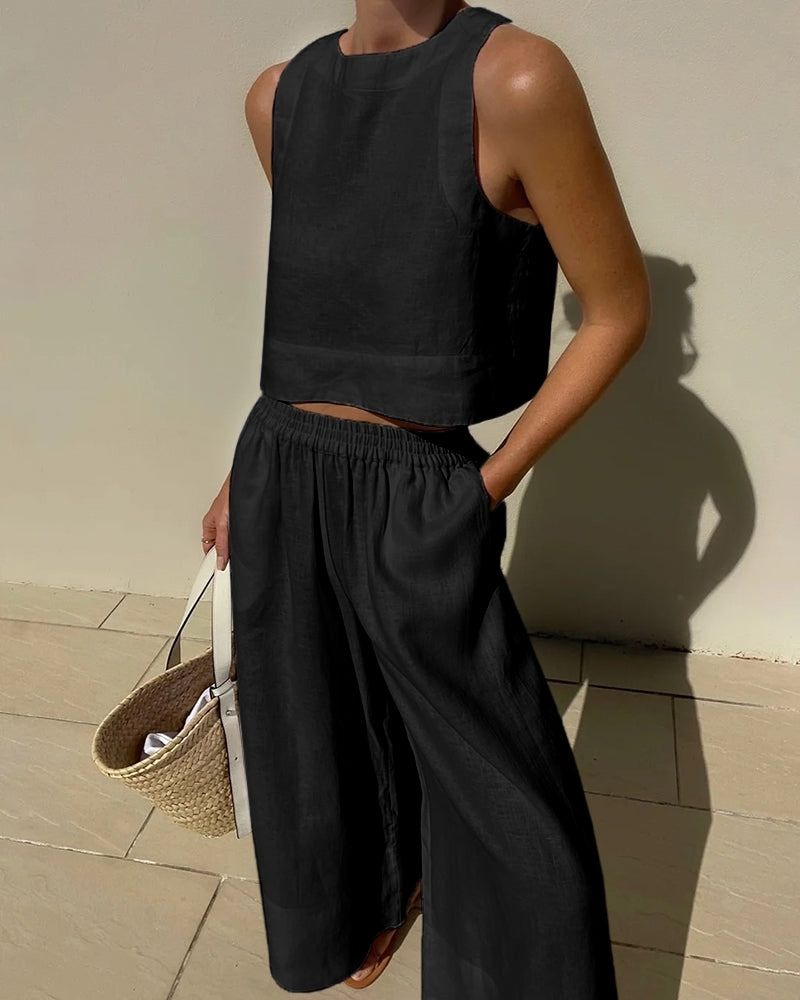 Women's Elegant Linen Set – Flattering Comfortable Two-Piece Style