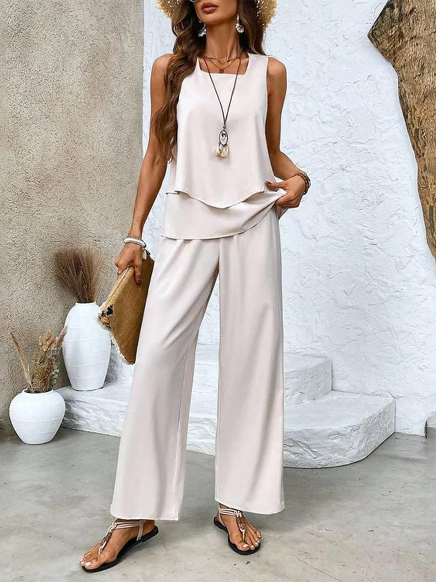 Women's Floral Top and Pants Set – Elegant Flattering Comfortable Style