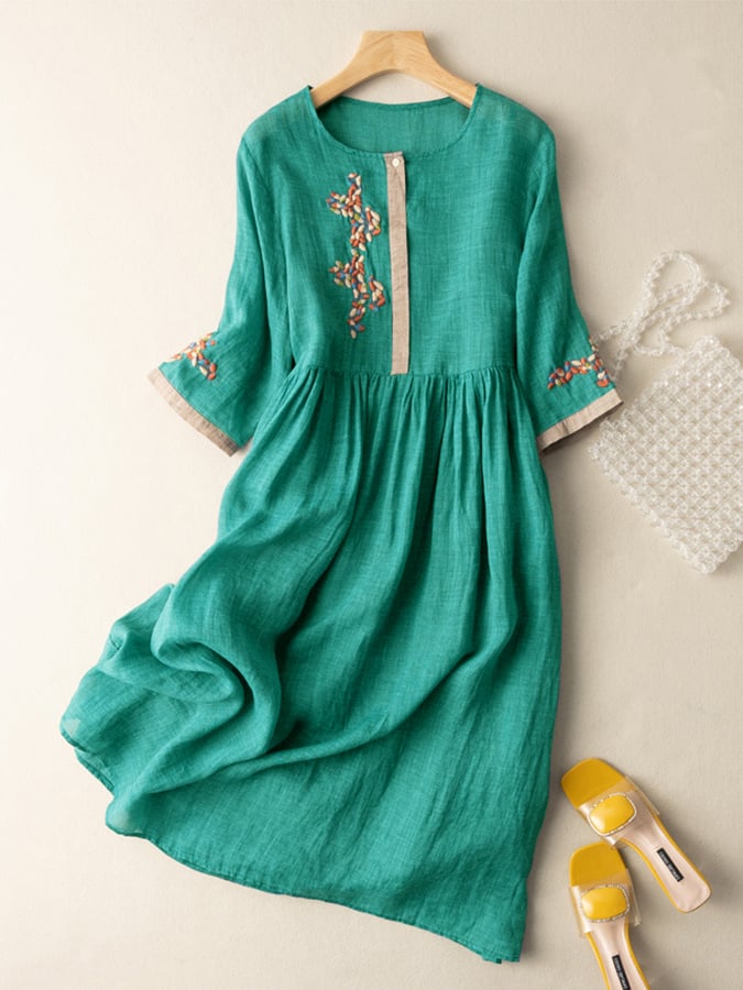 Women's Bohemian Midi Dress – Floral Embroidery Casual Elegant Style