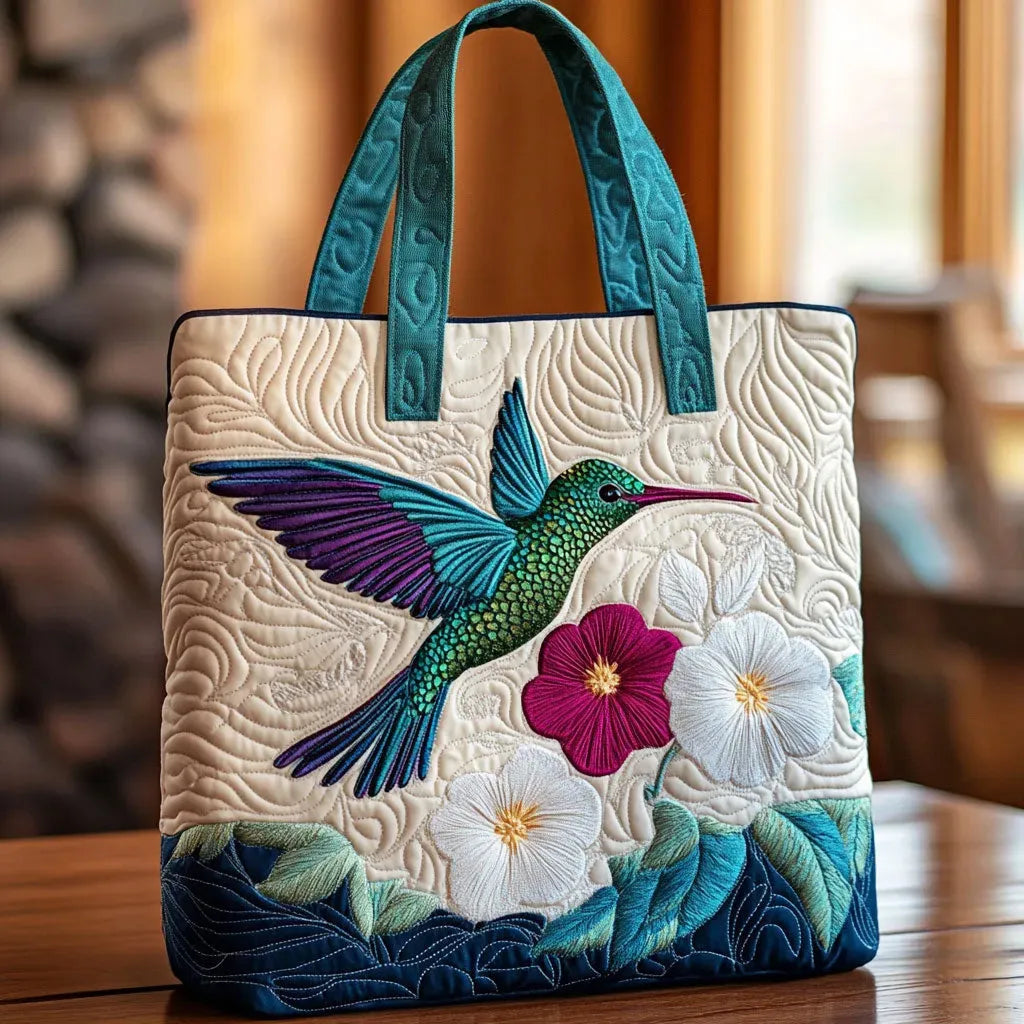 White Flower Quilted Bag – Soft Floral Everyday Accessory