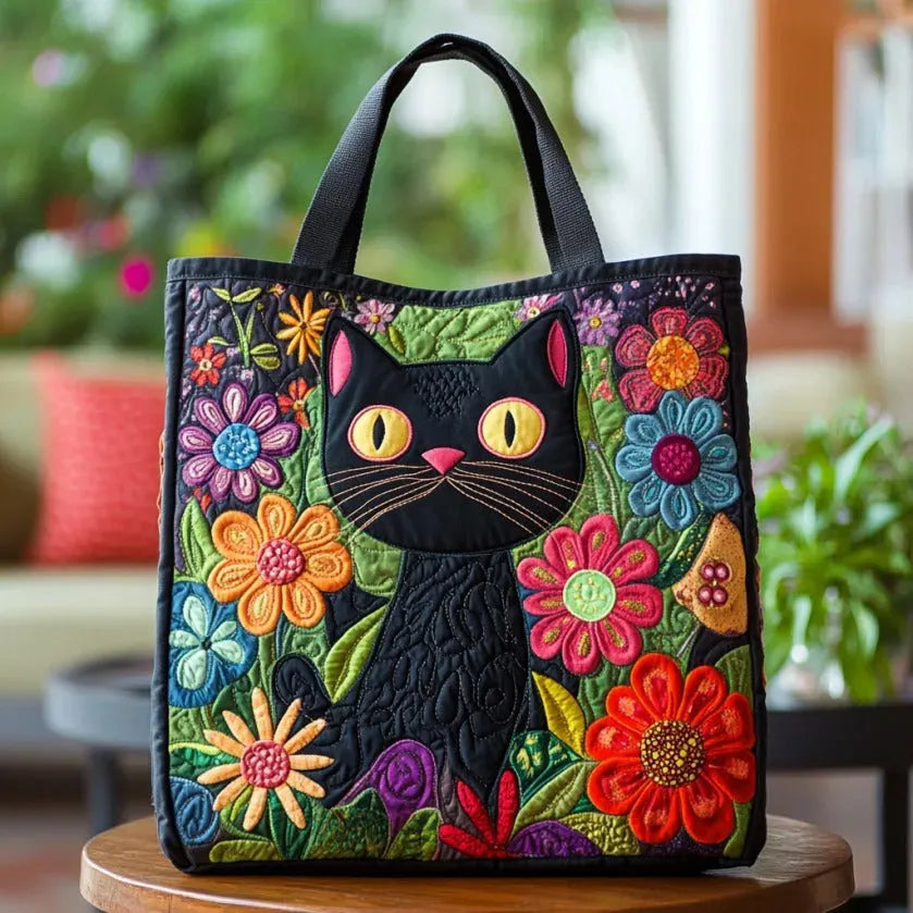 Quilted Bag – Enchanted Black Cat