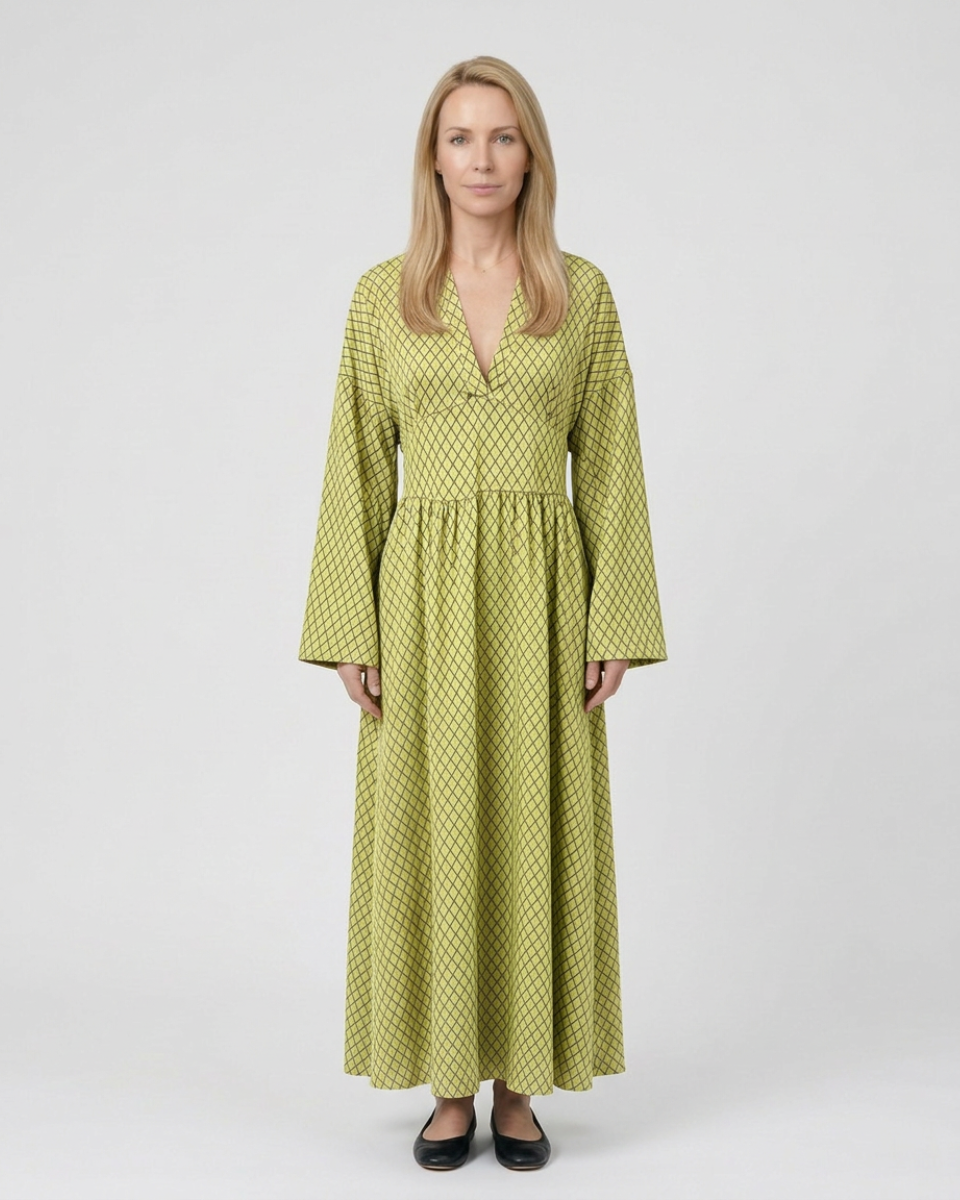Women's Radiant Allure Long Sleeve Maxi Dress
