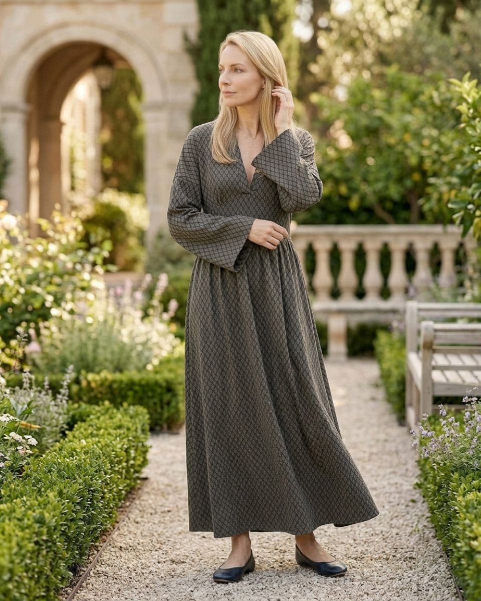 Women's Radiant Allure Long Sleeve Maxi Dress