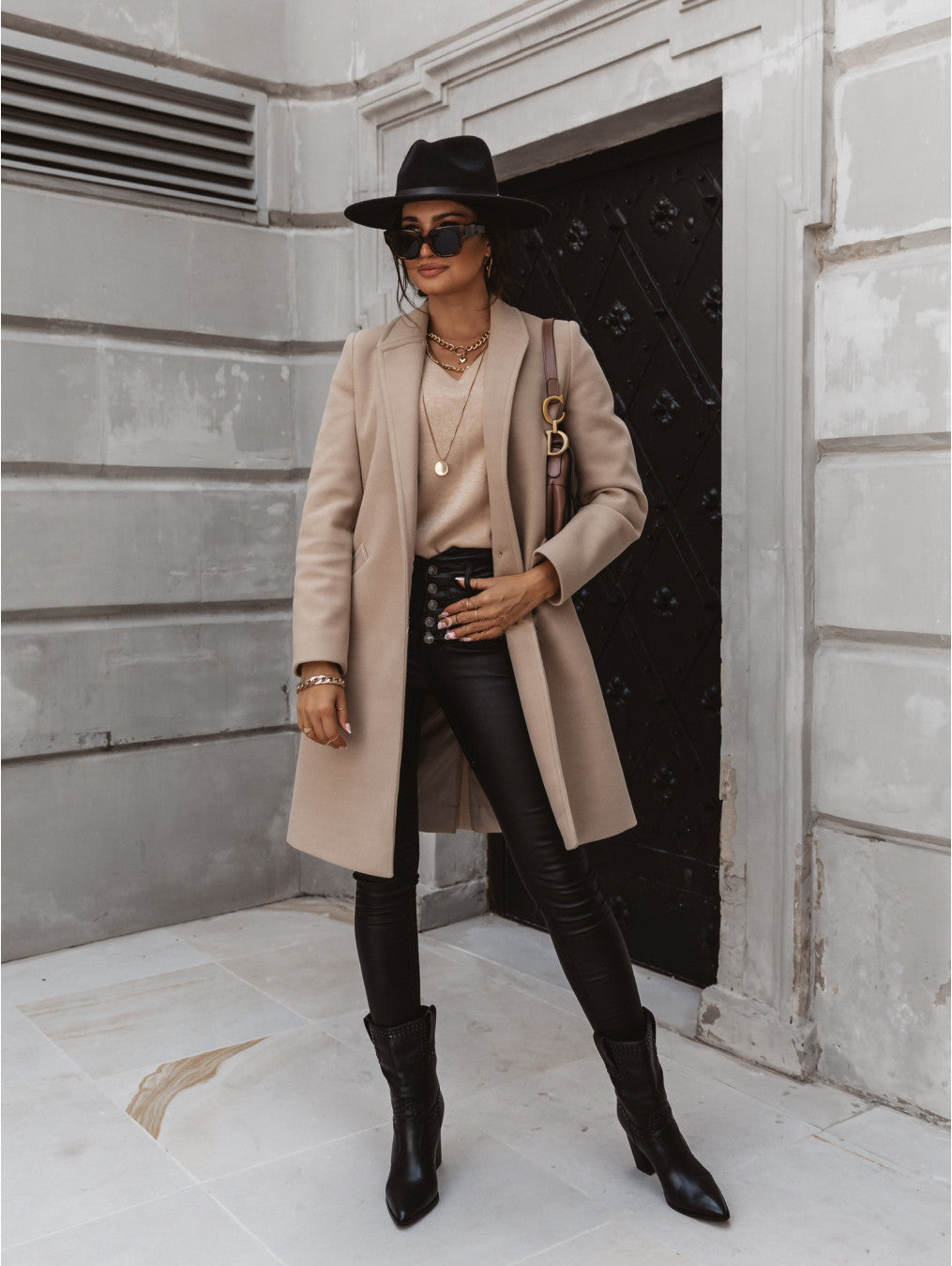 Women's Double-Breasted Long Coat – Trendy Tailored Outerwear Style