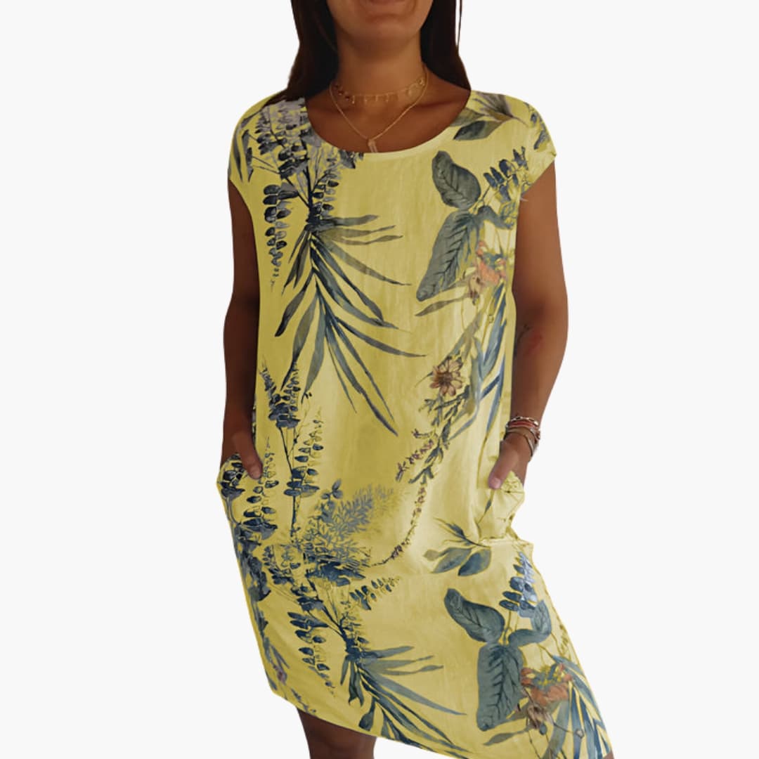 Women's Short Sleeve Shift Dress – Round Neck Straight Hem Clean Minimalist