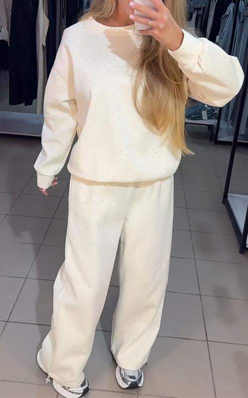 Women's Rhinestone Lounge Set – Comfortable Relaxed Everyday Style