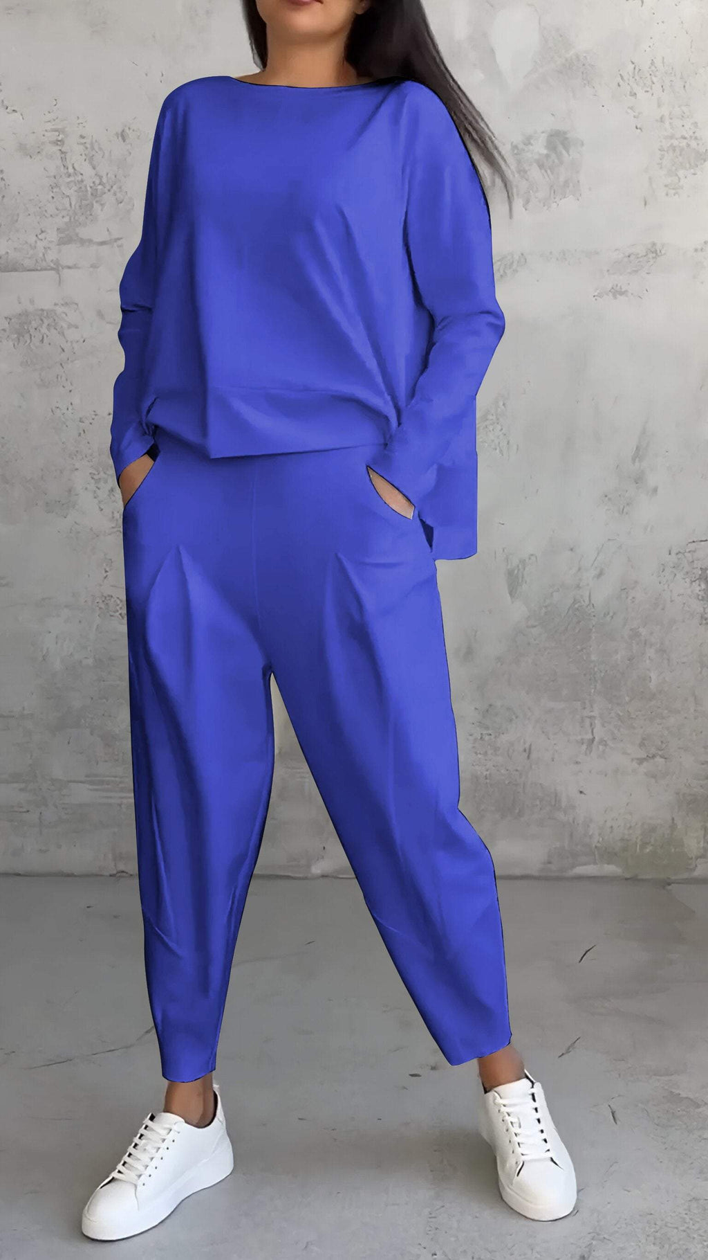 Women's Spandex Two-Piece Set – Modern Comfortable Crew Neck Style